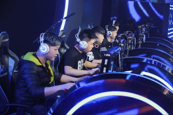 队迎来了重 队迎来了重