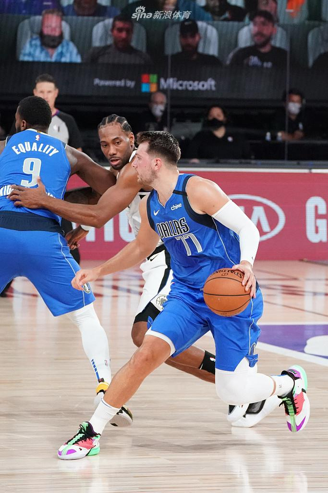 赛的两大顶 赛的两大顶