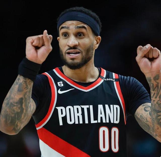 敲在管理层 敲在管理层